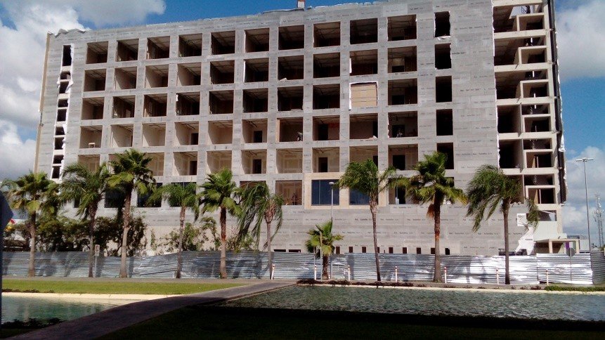 Estructura de concreto Hampton Inn Cumbres Cancún